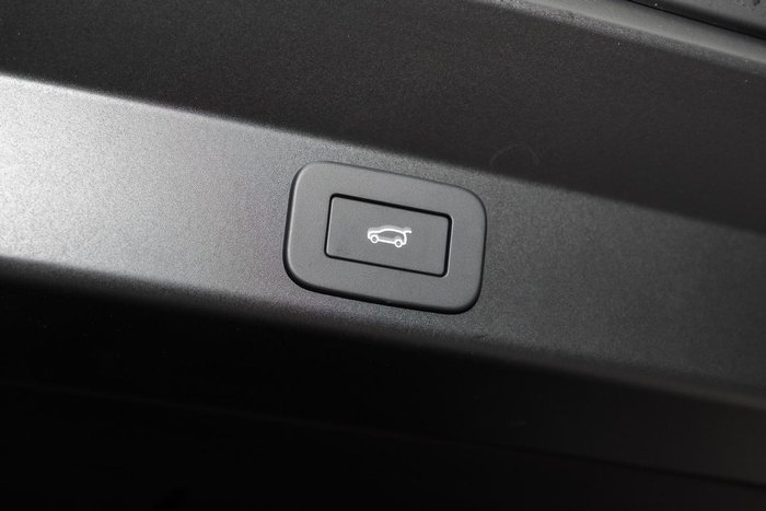 2025 Land Rover Range Rover Sport D250 Dynamic SE