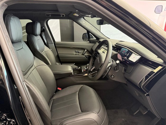 2025 Land Rover Range Rover Sport D250 Dynamic SE