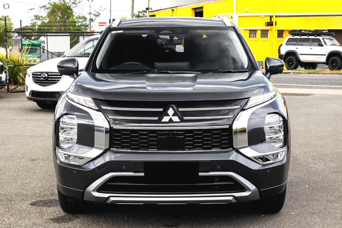 2025 Mitsubishi Outlander LS