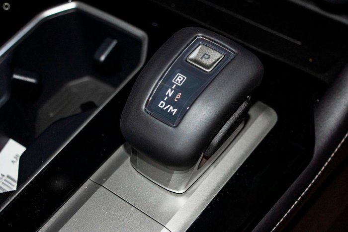 2025 Mitsubishi Outlander Exceed