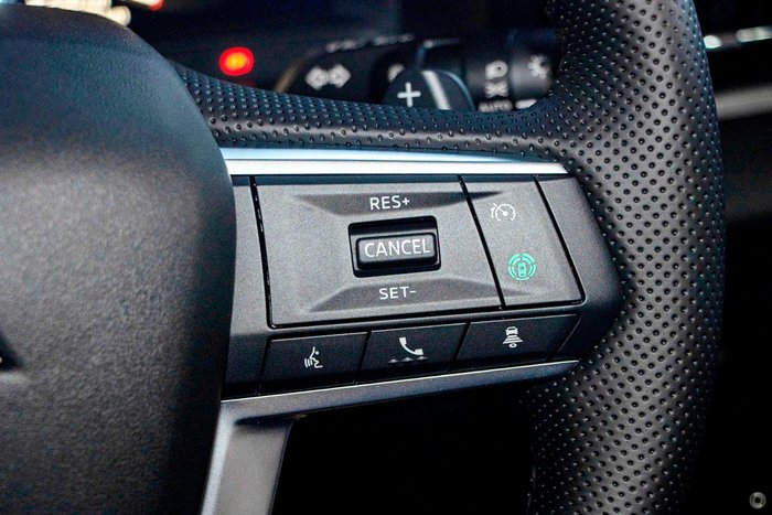 2025 Mitsubishi Outlander Exceed