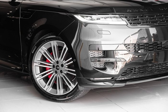 2025 Land Rover Range Rover Sport D250 Dynamic SE