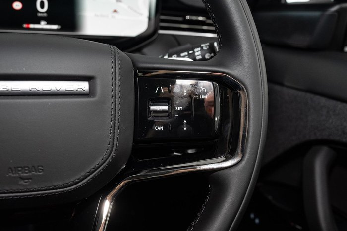 2025 Land Rover Range Rover Sport D250 Dynamic SE