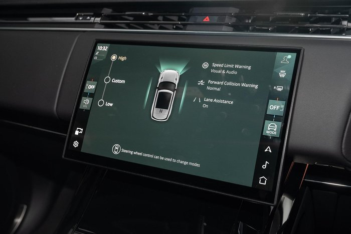 2025 Land Rover Range Rover Sport D250 Dynamic SE