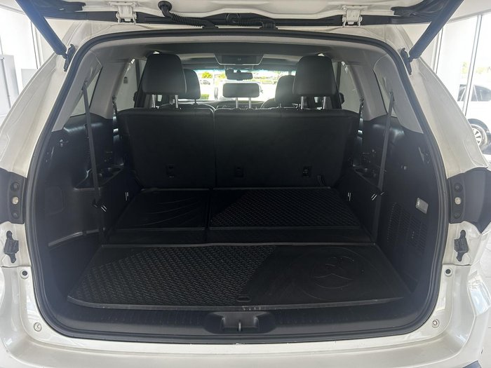 2014 Toyota Kluger Grande