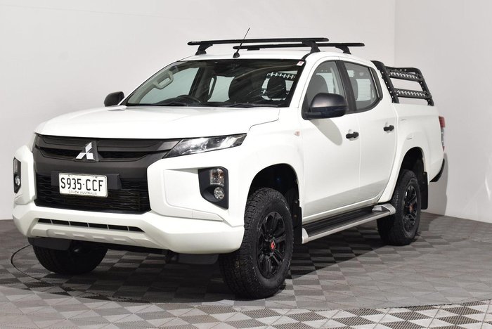 2019 Mitsubishi Triton GLX+