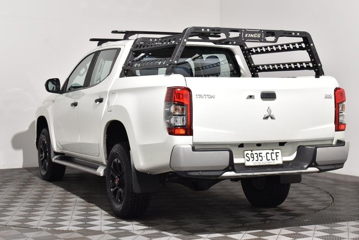 2019 Mitsubishi Triton GLX+