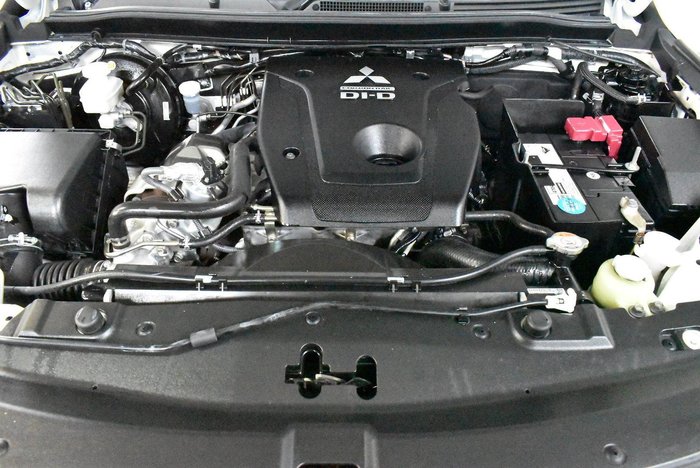 2019 Mitsubishi Triton GLX+