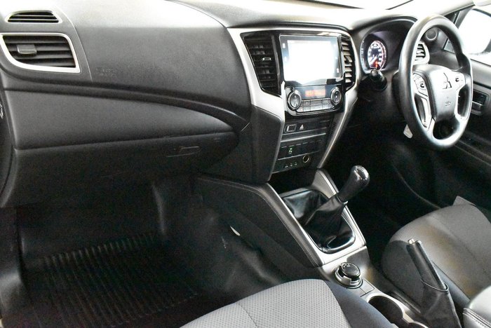 2019 Mitsubishi Triton GLX+