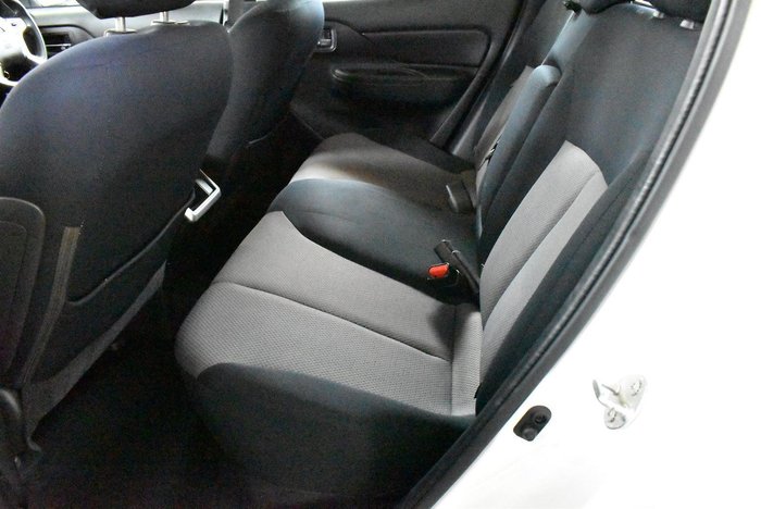 2019 Mitsubishi Triton GLX+