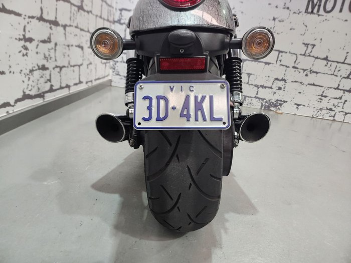 2014 Triumph Thunderbird Storm ABS Thunderbird Silver