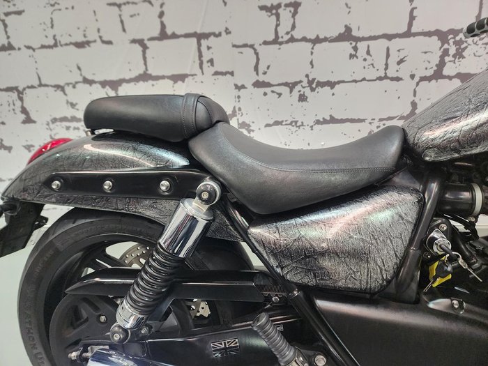 2014 Triumph Thunderbird Storm ABS Thunderbird Silver