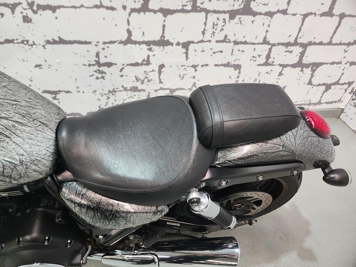 2014 Triumph Thunderbird Storm ABS Thunderbird Silver