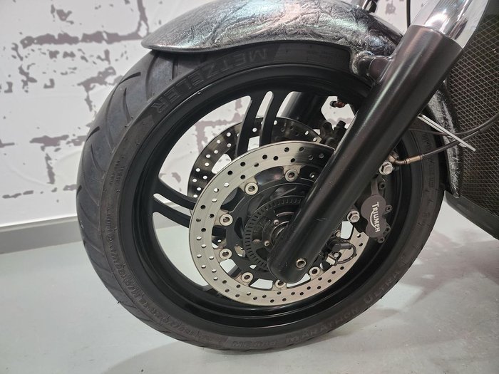 2014 Triumph Thunderbird Storm ABS Thunderbird Silver