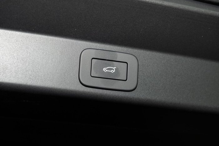 2025 Land Rover Range Rover Sport D350 Autobiography