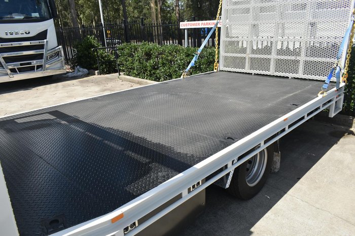 2023 Iveco Daily 70C18 White