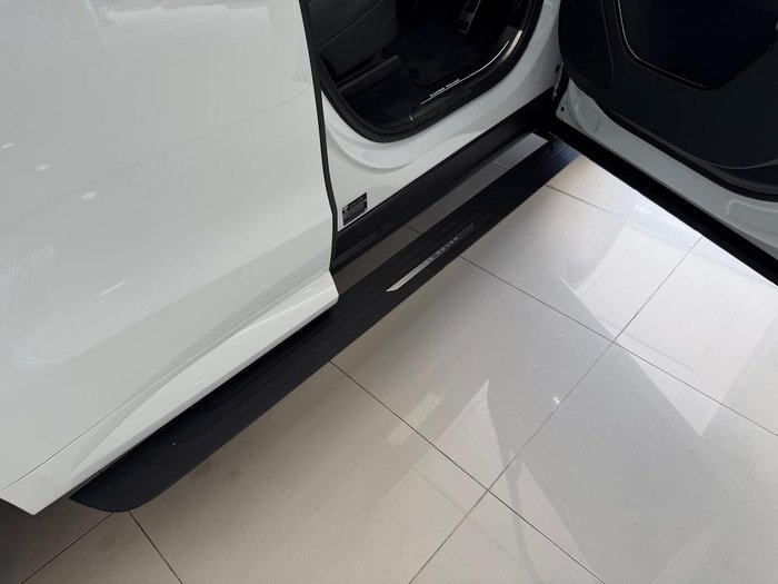 2025 Land Rover Range Rover Sport D250 Dynamic SE