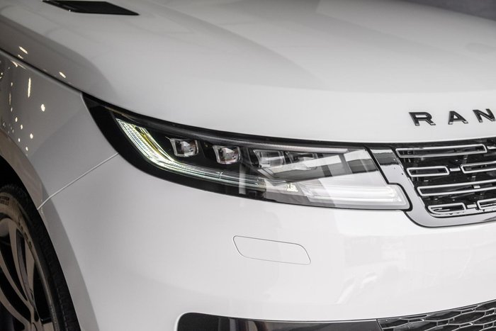 2025 Land Rover Range Rover Sport D250 Dynamic SE