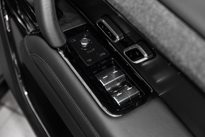 2025 Land Rover Range Rover Sport D250 Dynamic SE