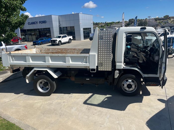 2020 Fuso Canter 815