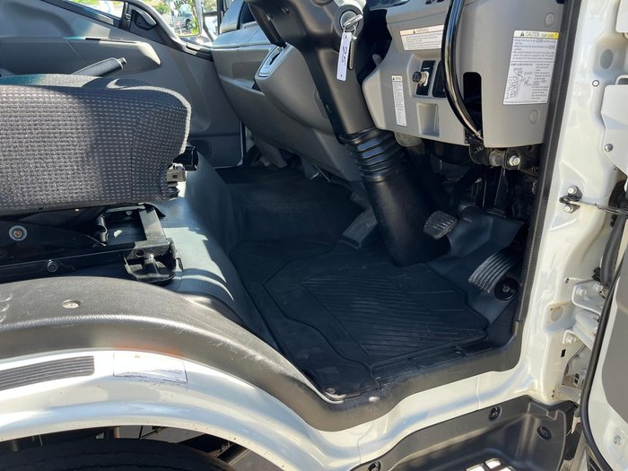 2020 Fuso Canter 815