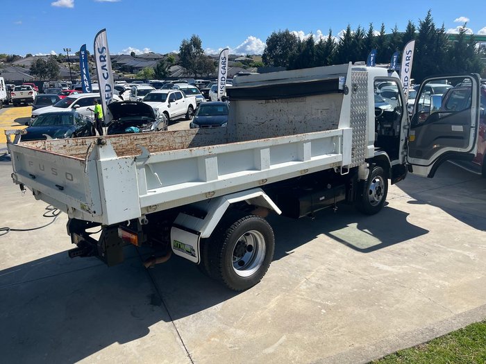 2020 Fuso Canter 815