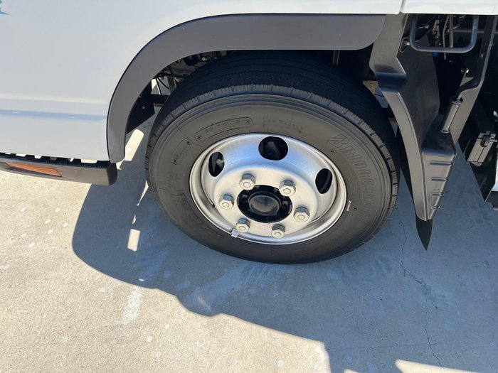 2020 Fuso Canter 815