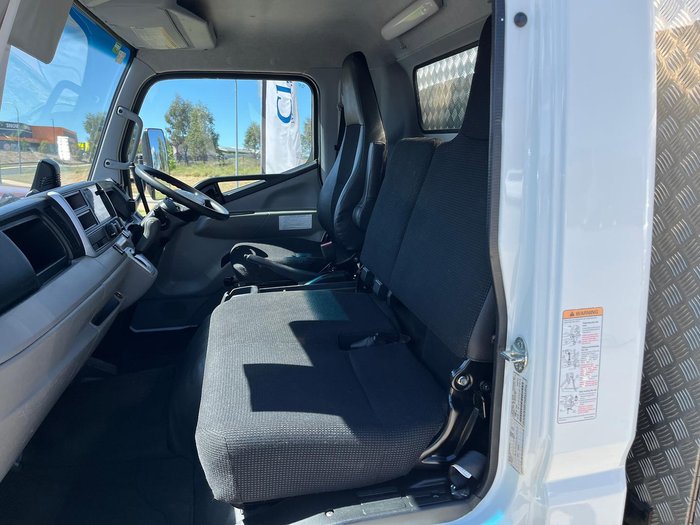 2020 Fuso Canter 815