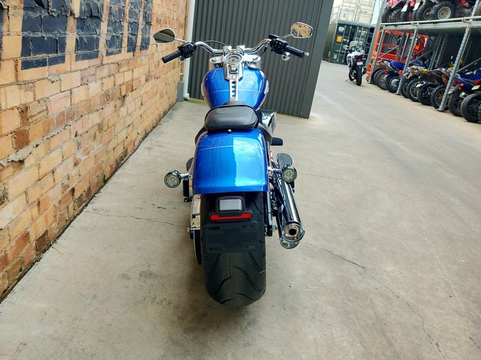 2025 HARLEY-DAVIDSON FAT BOY 117 (FLFB) ROAD BLUE BURST