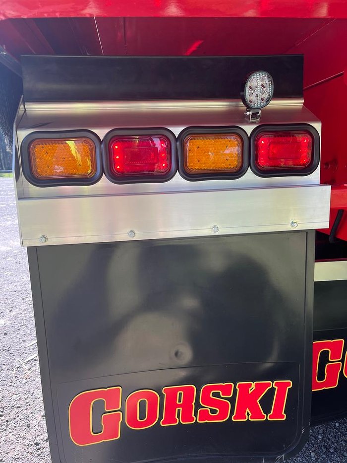 2024 Freightliner Cascadia 116 Tipper White