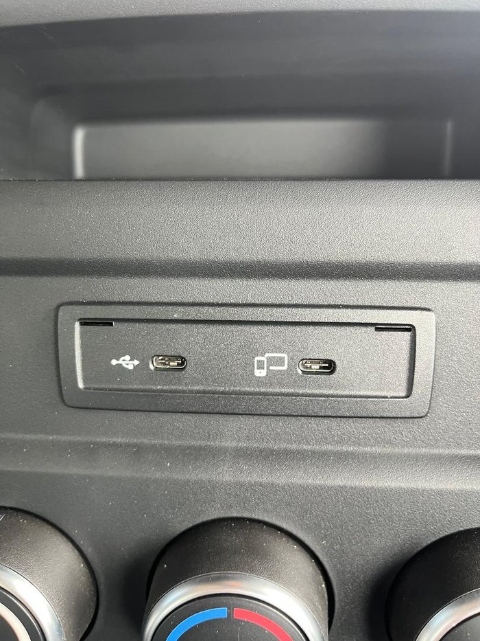 2024 Freightliner Cascadia 116 White