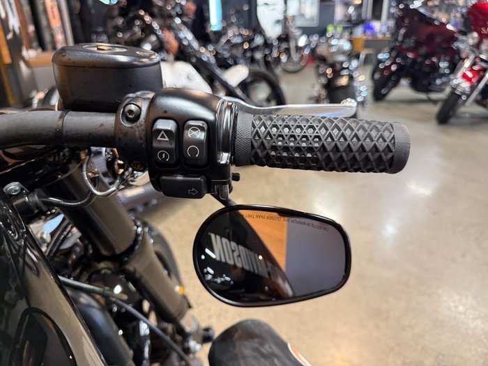 2017 Harley-davidson XC1200CX ROADSTER Black