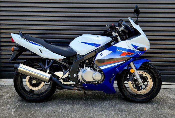 2011 Suzuki GS500F GS