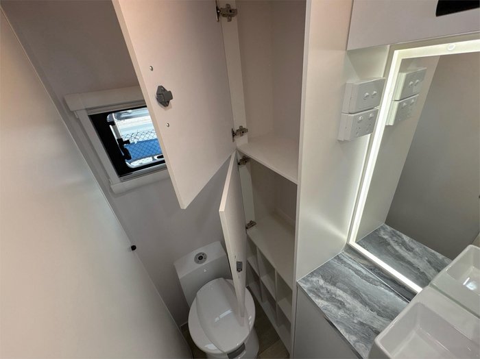 2025 VICTORY CARAVANS Family