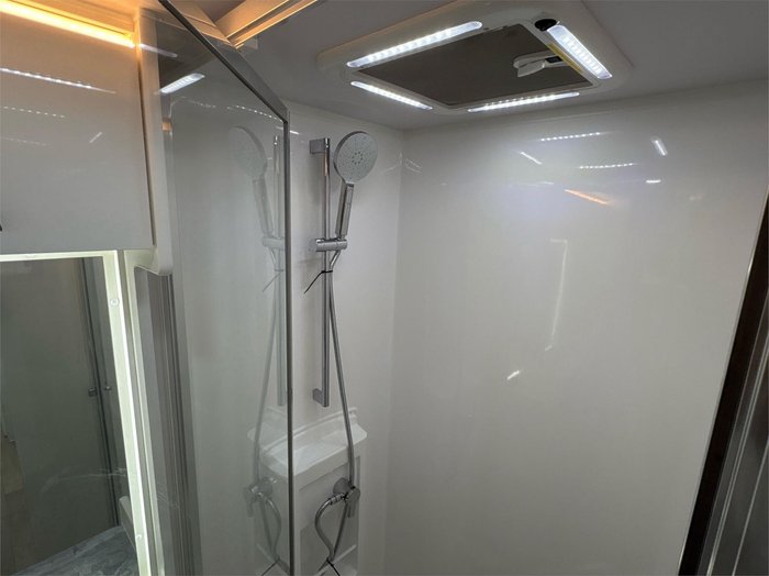 2025 VICTORY CARAVANS Family