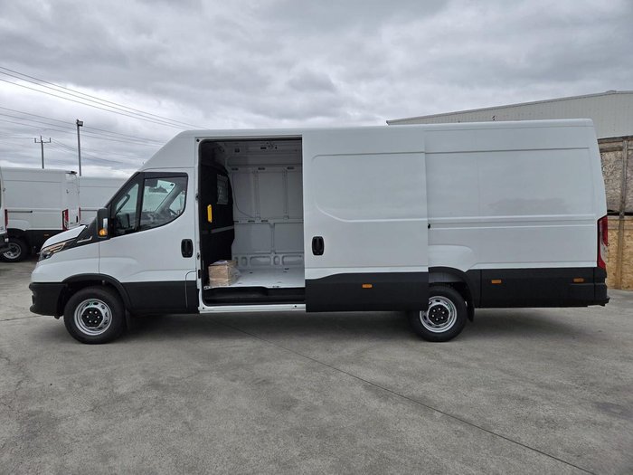 2025 Iveco Daily 35S18V