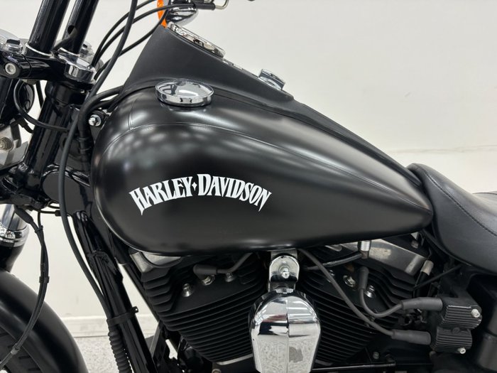 2013 Harley-davidson FXDB STREET BOB MATTE BLACK