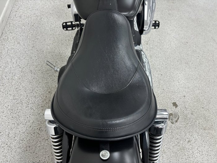 2013 Harley-davidson FXDB STREET BOB MATTE BLACK