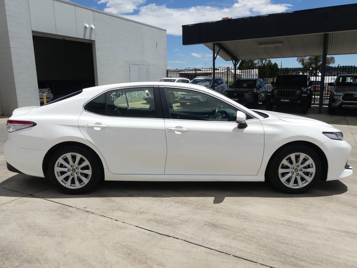 2019 Toyota Camry Ascent