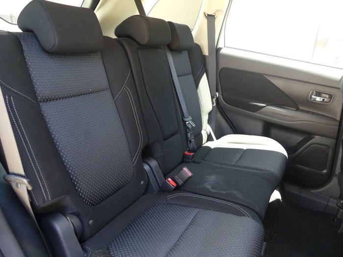 2020 Mitsubishi Outlander ES ADAS