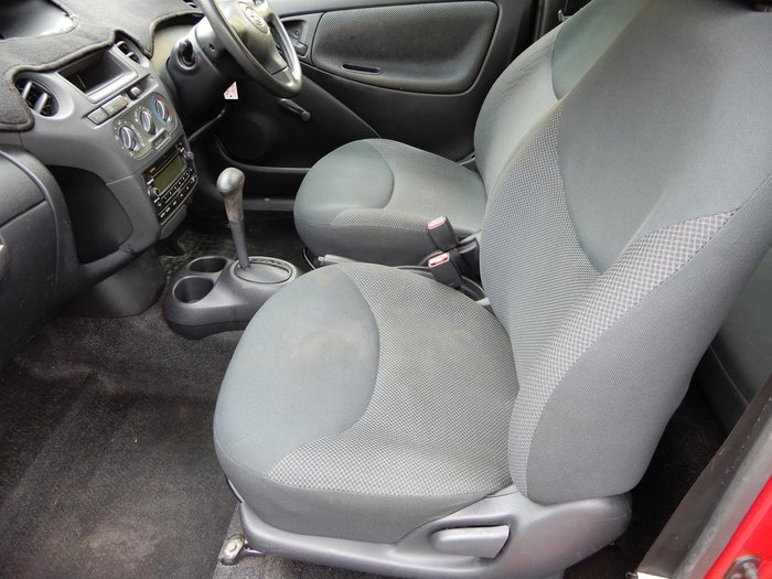 2005 Toyota Echo NCP10R MY03 Red