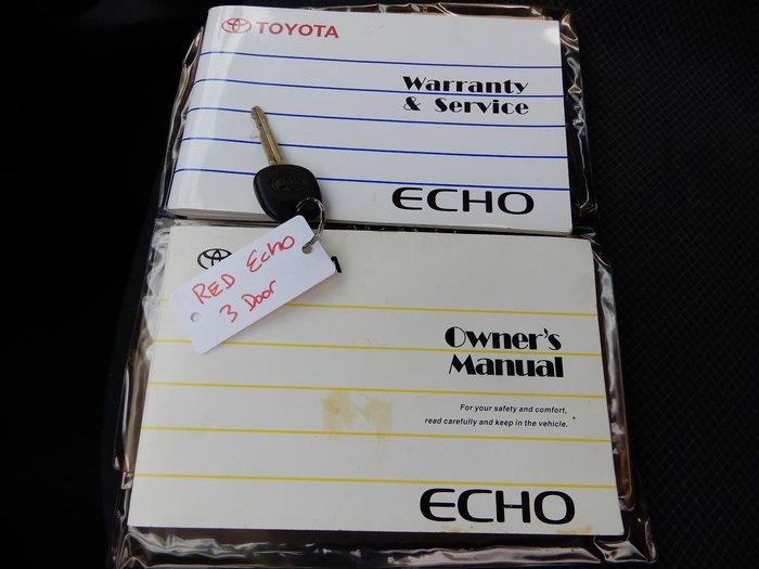 2005 Toyota Echo NCP10R MY03 Red