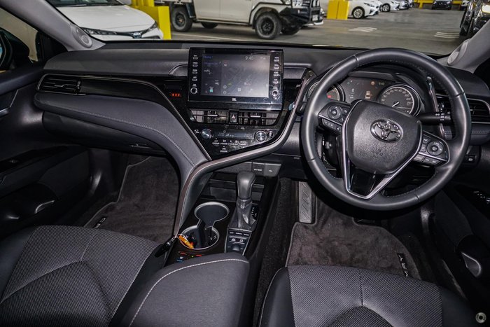 2024 Toyota Camry SL