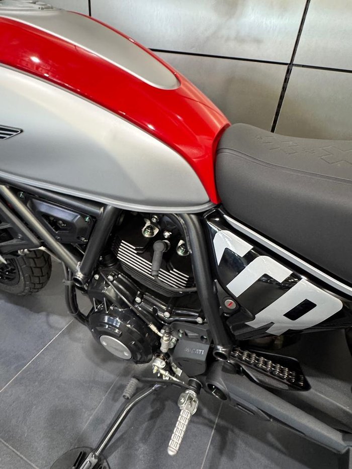 2024 Ducati Scrambler ICON Scrambler Red