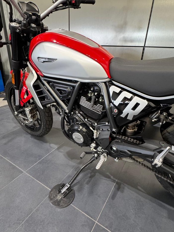 2024 Ducati Scrambler ICON Scrambler Red