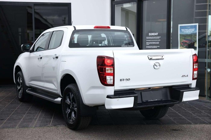 2024 Mazda BT-50 XTR
