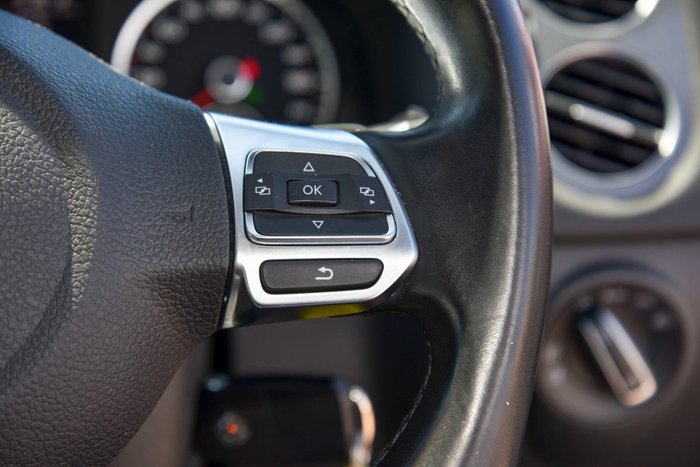 2015 Volkswagen Tiguan 155TSI R-Line