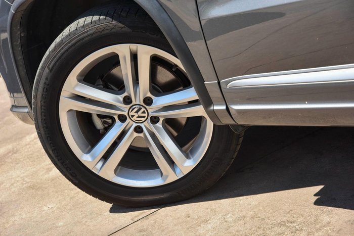 2015 Volkswagen Tiguan 155TSI R-Line