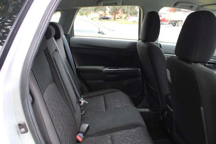 2022 Mitsubishi ASX ES