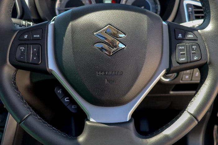 2024 Suzuki S-Cross ALLGRIP Prestige